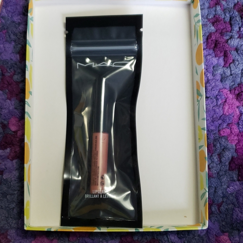 MAC lipgloss lipglass